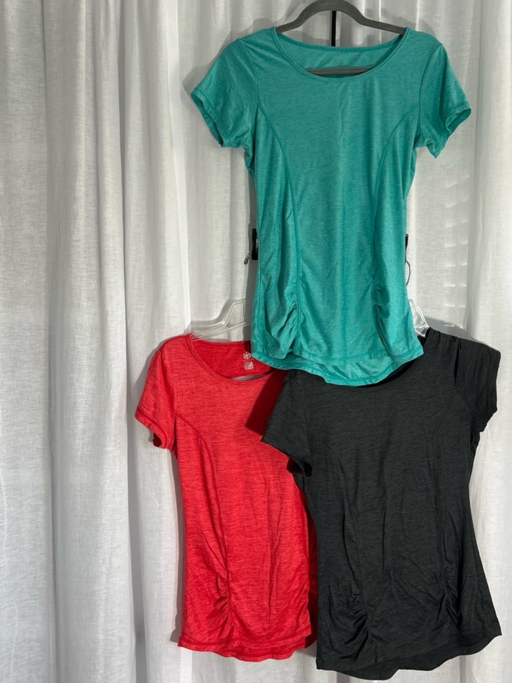 [3 PACK] GAIAM | Size XS | Yoga Shirts